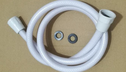 金星軟管科普！PVC淋浴管冬天會變硬嗎？