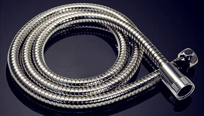 如何挑選金屬伸縮淋浴管？
